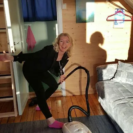 Homestay Lyngen * Sjursnes